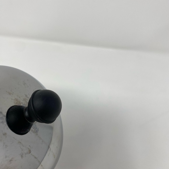 Bodum Caffettiera French Press Coffee Maker, Black Plastic Lid and Stainless - Picture 3 of 10